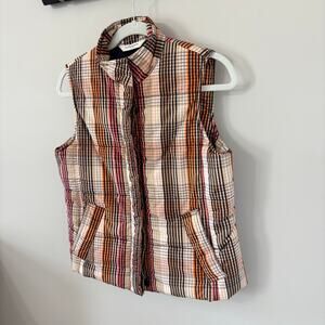 Retro preppy, Liz Claiborne small puffer multicolor plaid vest.
